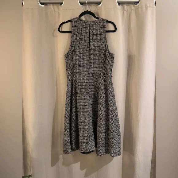 Banana Republic Black and White Tweed Midi Dress - Picture 2 of 7